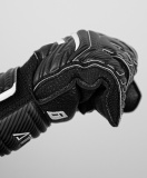 Reusch Attrakt Resist Junior 5272615 7700 black 4